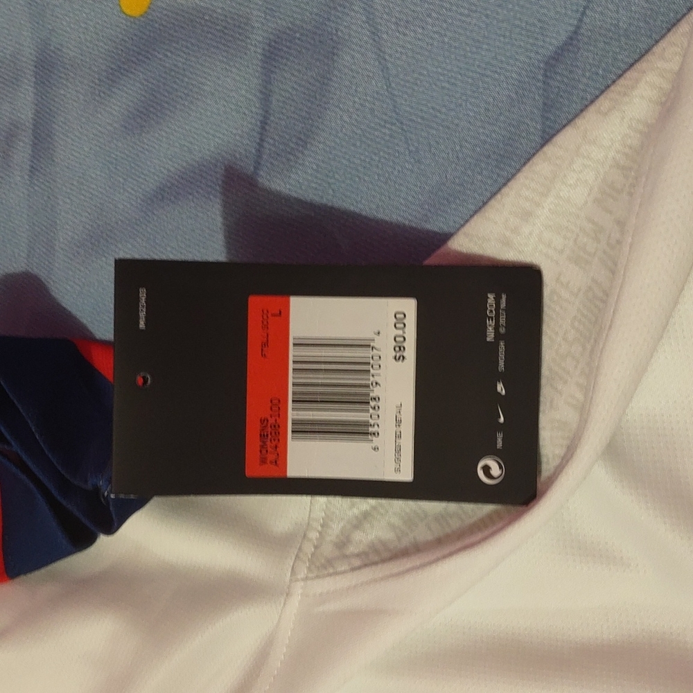 Nike - Picture 6 of 7